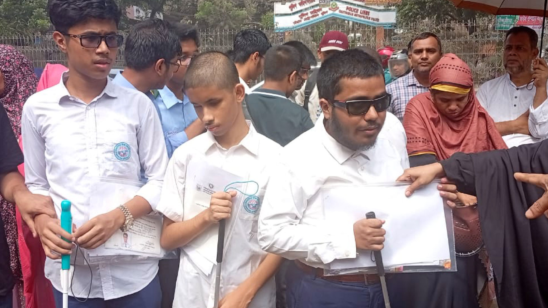 এসএসসি পরীক্ষা: শ্রুতিলেখক না থাকায় চট্টগ্রামে সাদা খাতা জমা দিলেন ৭ শিক্ষার্থী