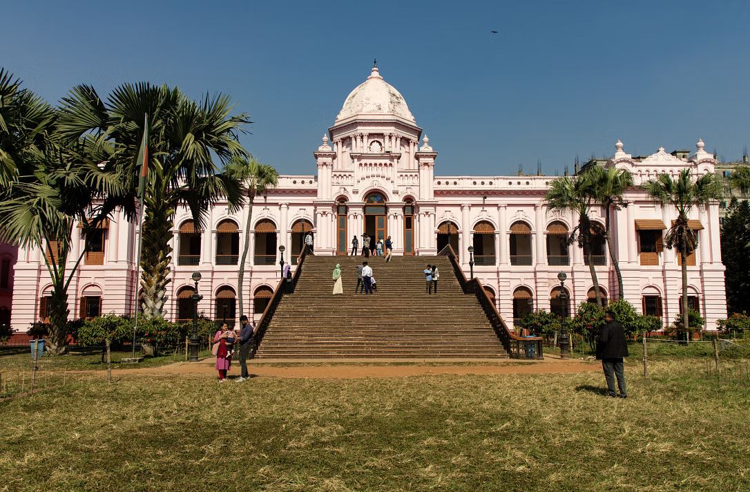 ঢাকার নবাব ও তাদের রসনাবিলাসের খোঁজে