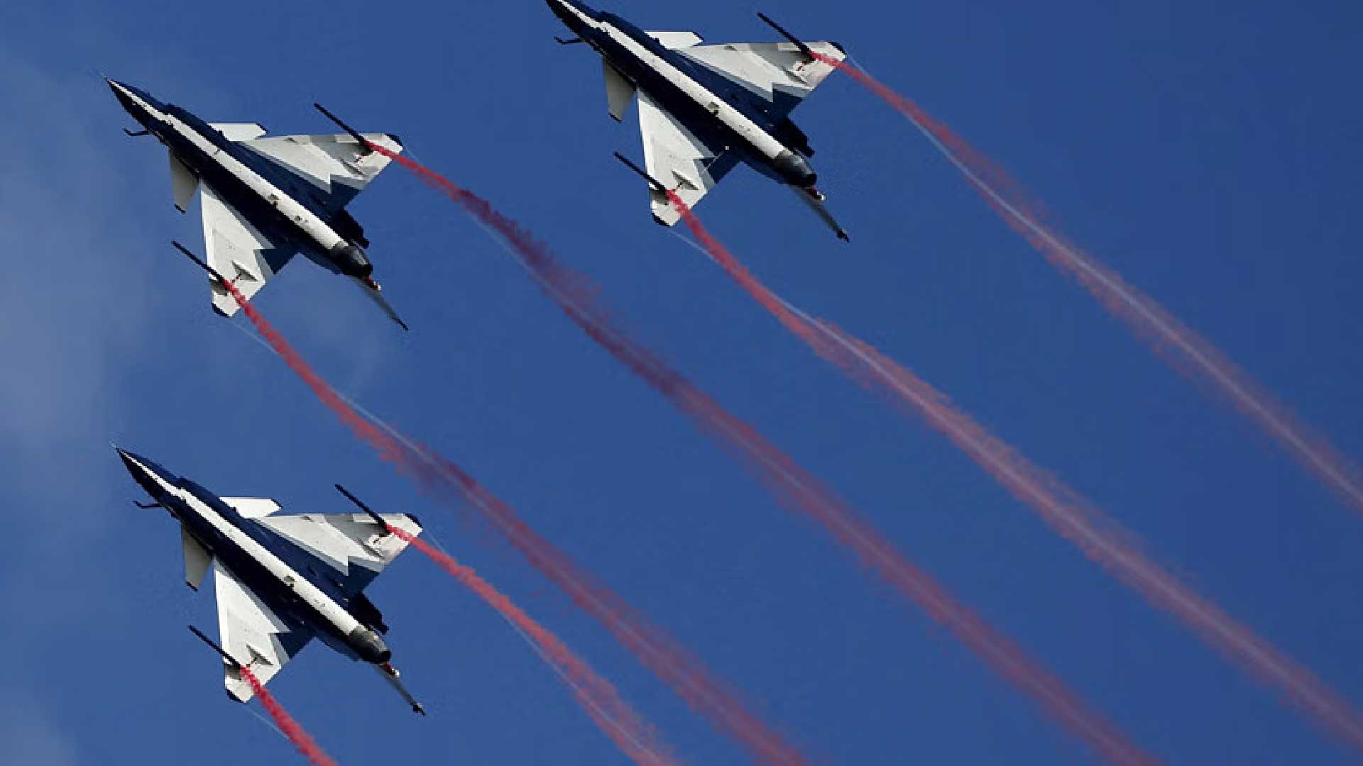 চীনা জে-১০ দিয়ে ভারতের ২ যুদ্ধবিমান ভূপাতিত করেছে পাকিস্তান: রয়টার্স