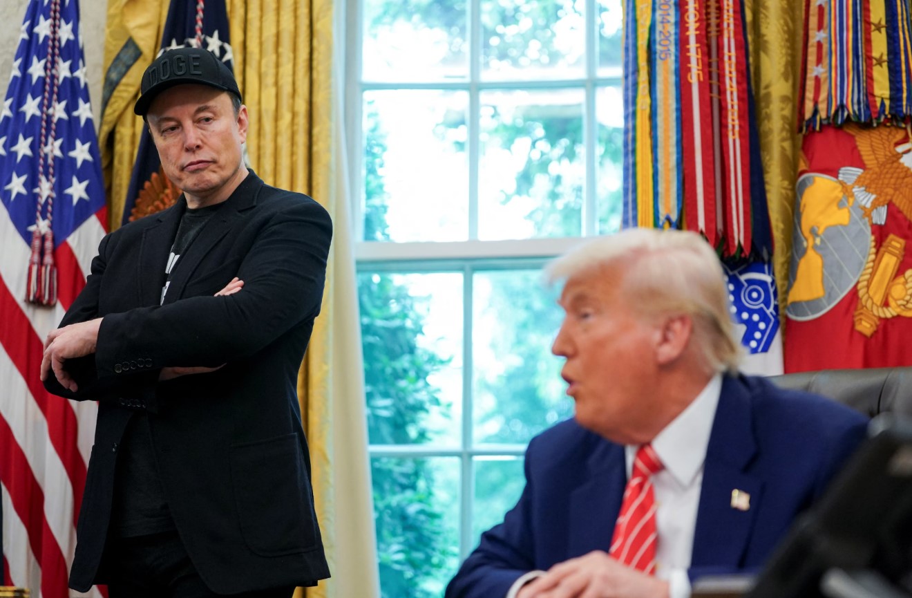 ট্রাম্প-মাস্ক বিবাদ: যেভাবে শুরু, যেভাবে চলছে