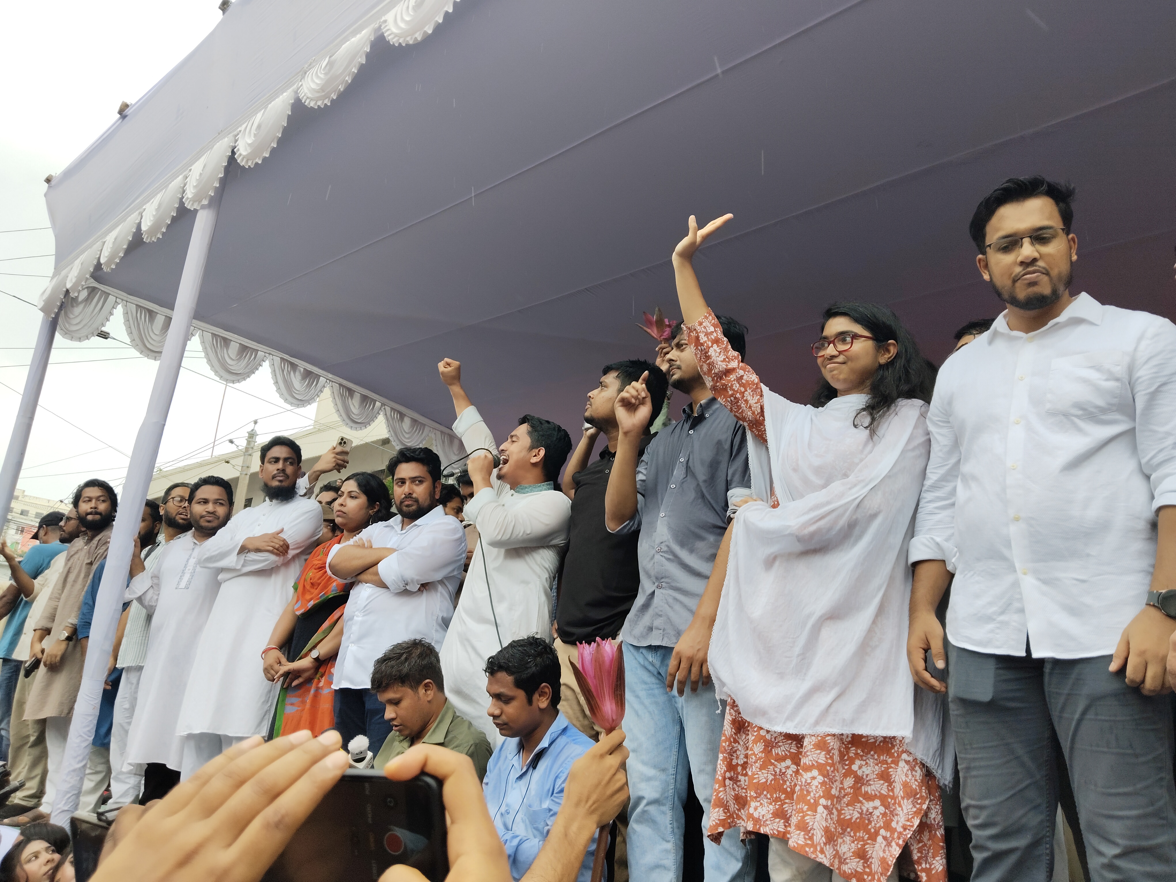 সন্ত্রাসীদের গ্রেপ্তার না করলে আবার গোপালগঞ্জে মার্চ করব: নাহিদ ইসলাম