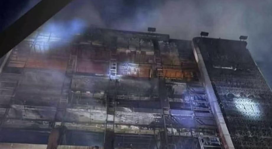 ইরাকের শপিং মলে ভয়াবহ অগ্নিকাণ্ডে হতাহত ৫০