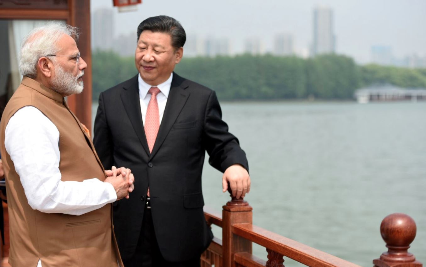 ‘হিন্দি-চীনী ভাই ভাই’—পুরোনো স্লোগান ফিরছে কি?