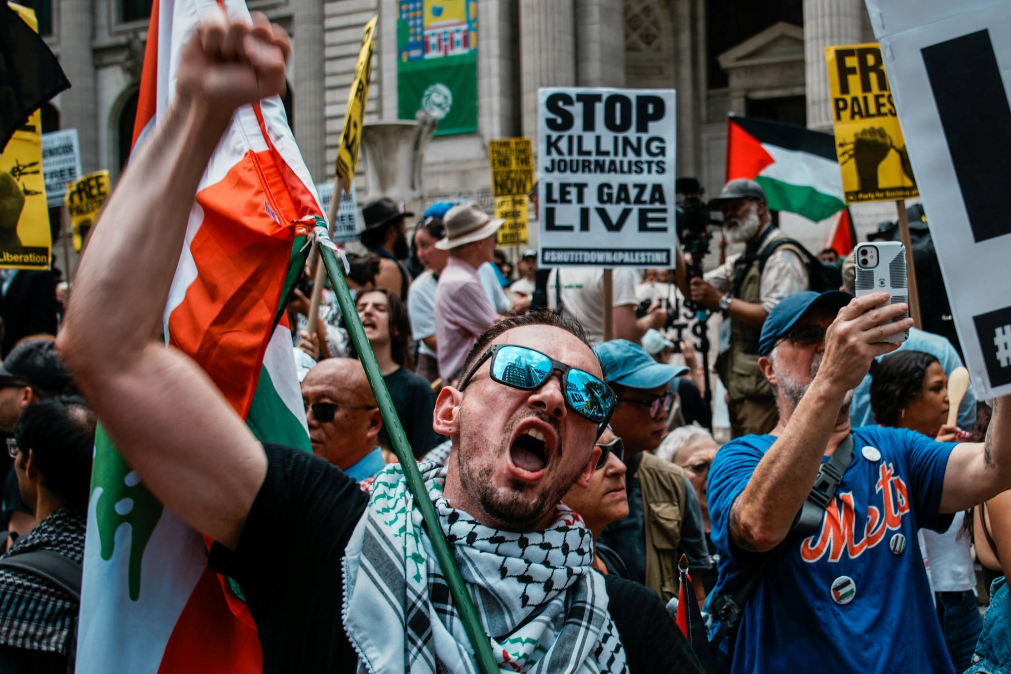 ইসরায়েলের জন্য দুঃসংবাদ, ফিলিস্তিনের প্রতি সমর্থন বাড়ছে মার্কিন মুল্লুকে