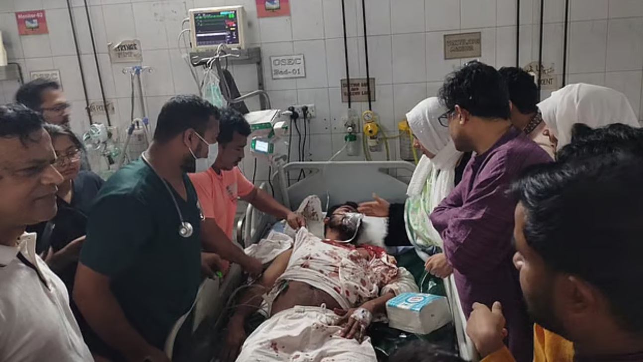 নুরের মাথায় আঘাত রয়েছে, নাক ও চোয়ালের হাড় ভেঙেছে: চিকিৎসক