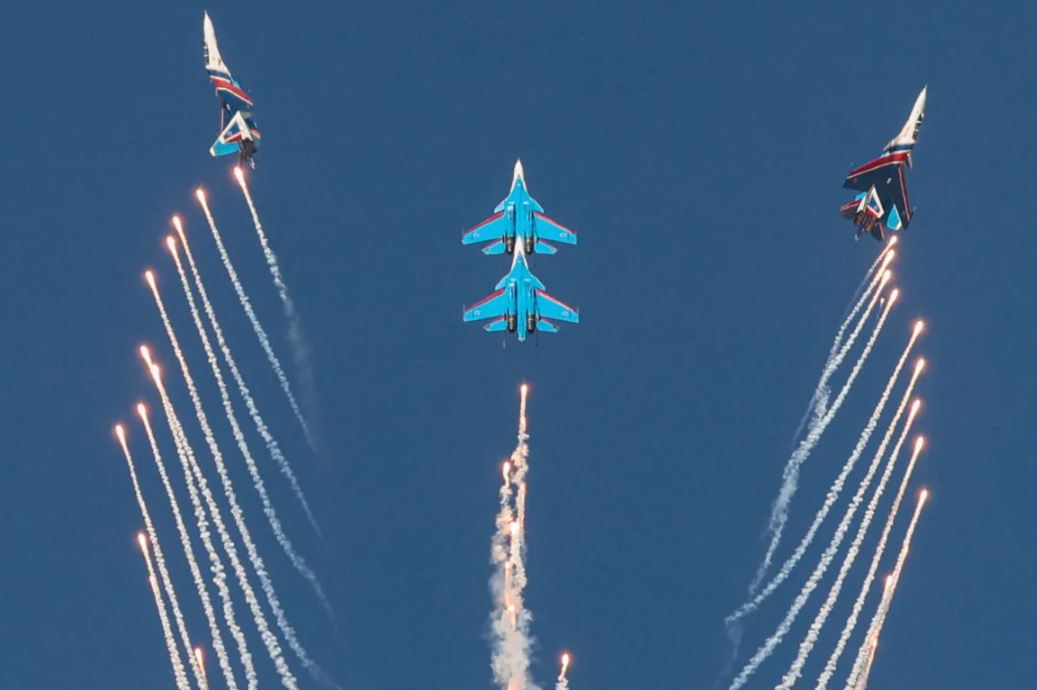 কাতারে হামলার জেরে দুবাই এয়ারশোতে নিষিদ্ধ ইসরায়েল