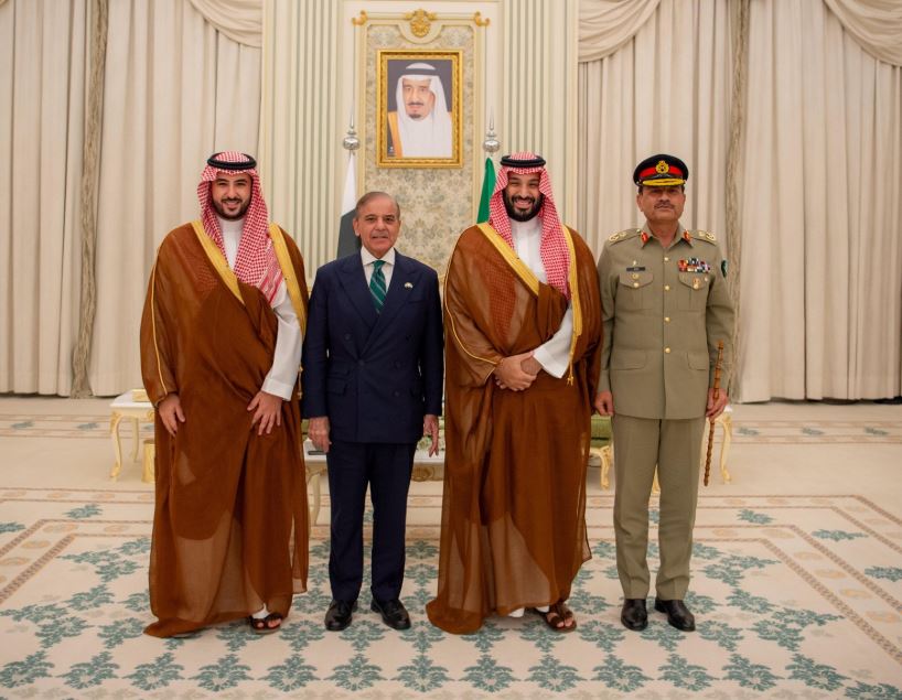 রিয়াদ-ইসলামাবাদের প্রতিরক্ষা চুক্তি সই, নজর রাখছে নয়াদিল্লি 