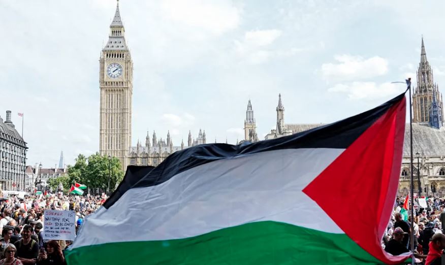 ফিলিস্তিনকে স্বীকৃতির জন্য কেন এই সময়টাকে বেছে নিলো যুক্তরাজ্য?
