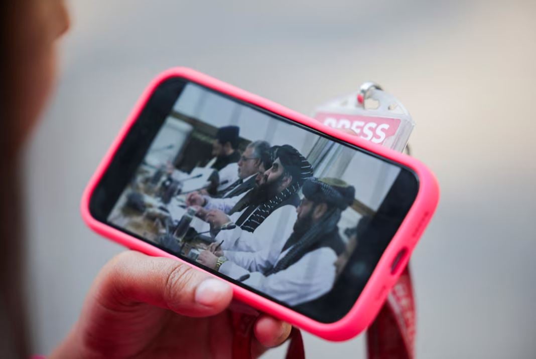 তালেবানকে ঘিরে ‘লেজেগোবরে’ ভারতের পররাষ্ট্রনীতি