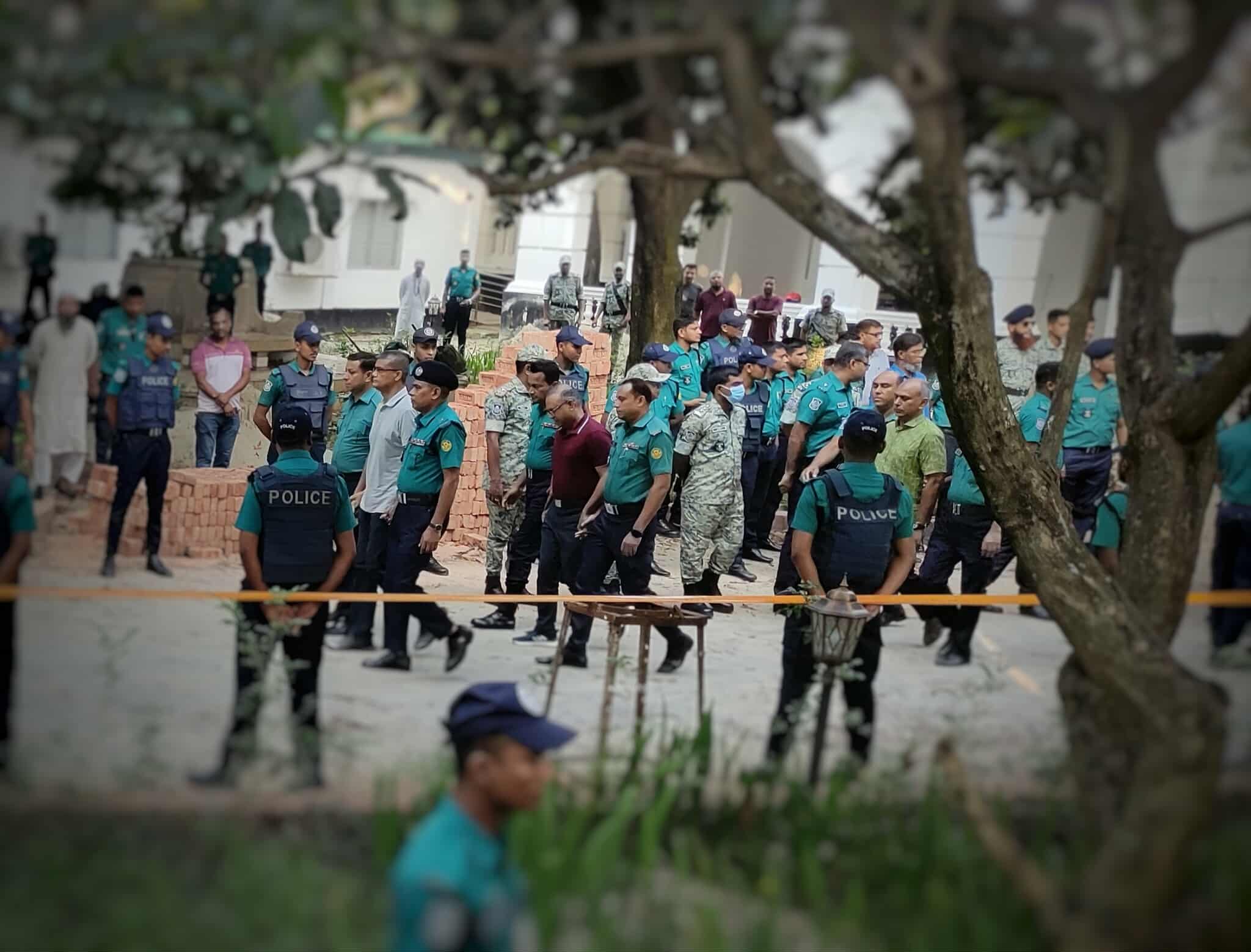 ১৫ সেনা কর্মকর্তাকে কারাগারে পাঠানোর নির্দেশ আন্তর্জাতিক অপরাধ ট্রাইব্যুনালের