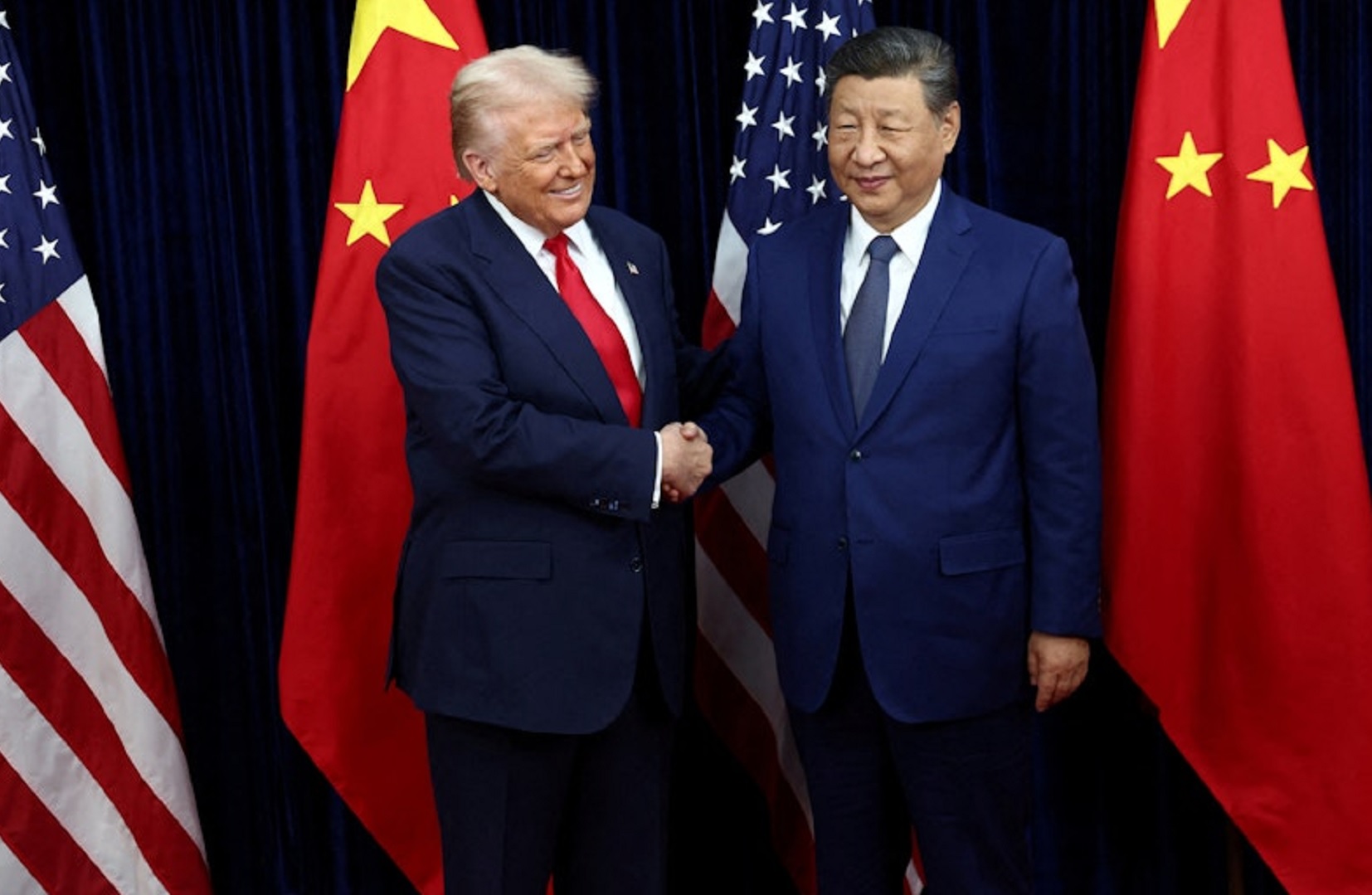 বৈঠকে বসেছেন ডোনাল্ড ট্রাম্প ও শি জিনপিং