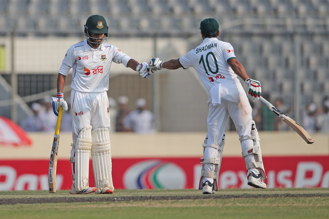 তাইজুলের ৪ উইকেটের পর জয়-সাদমানের ফিফটি, নিয়ন্ত্রণ মজবুত করল বাংলাদেশ