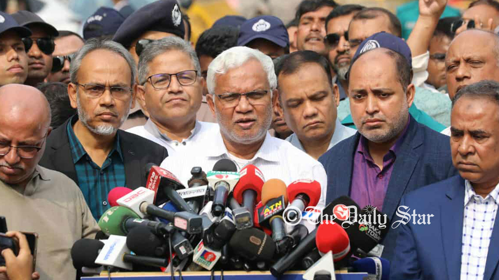 খালেদা জিয়া সুস্থ হয়ে ফিরবেন আশা চিকিৎসকদের: ডা. জাহিদ