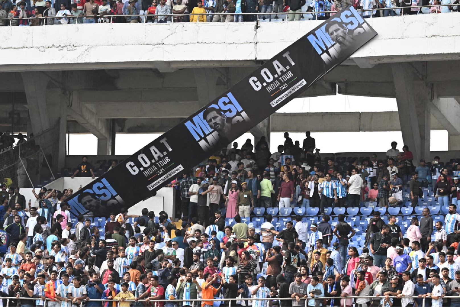 মমতার শহরে মেসিকে নিয়ে মহাকেলেঙ্কারি: দায়ী কে, প্রভাব কী?