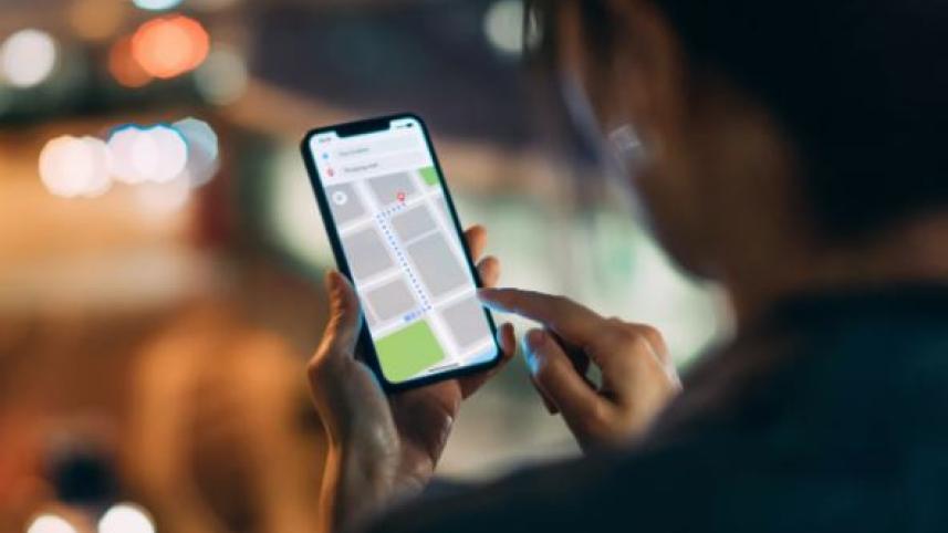 ফোন ট্র্যাকিং হচ্ছে কি না কীভাবে বুঝবেন, বন্ধের ৩ উপায়.jpg