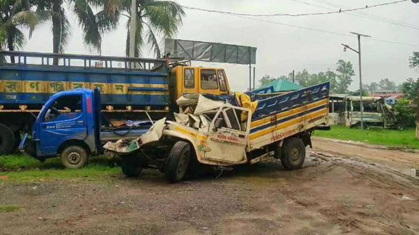 sirajganj-accident-on-eid-day.jpg