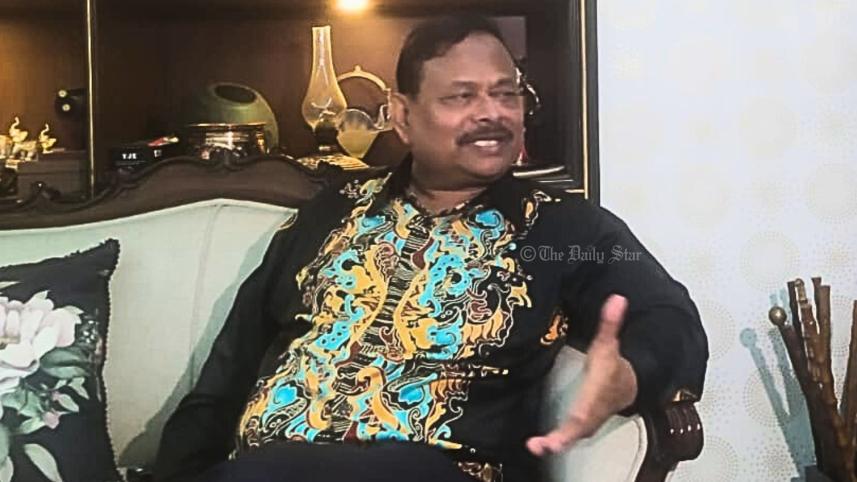 সাবেক সেনাপ্রধান আজিজের দুর্নীতি