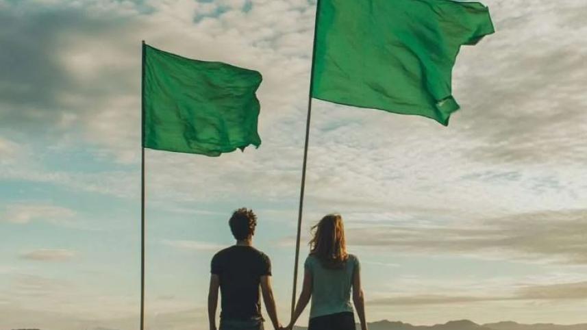 সম্পর্কে গ্রিন ফ্ল্যাগ