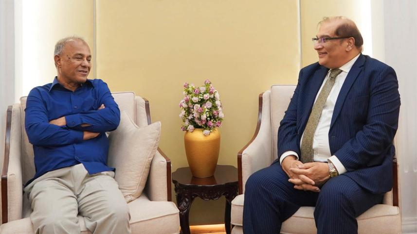 স্বরাষ্ট্র উপদেষ্টা লেফটেন্যান্ট জেনারেল (অব.) জাহাঙ্গীর আলম চৌধুরী.jpg