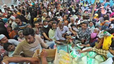 ভর্তুকি দামে খাদ্যপণ্য.jpg